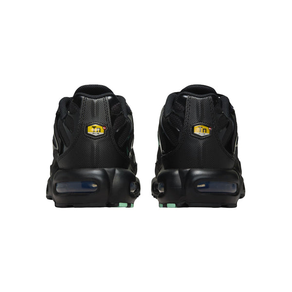Nike Air Max TN Plus "Black & Mint Foam"