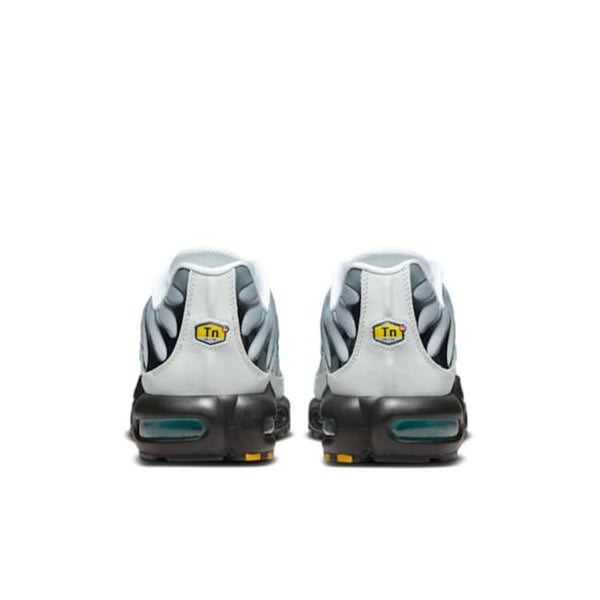 Nike Air Max Plus x One Block Down
"Reverse Pack"